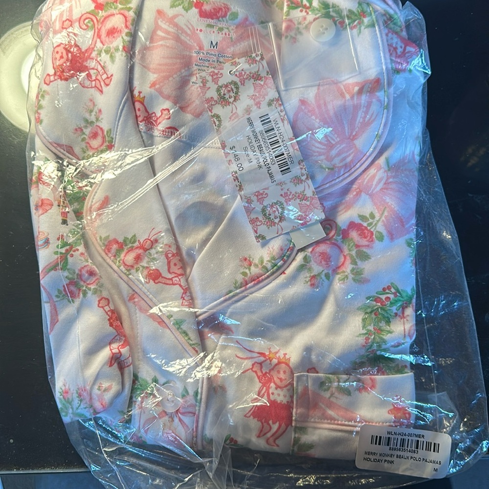 Roller Rabbit -Love Shack Fancy Collab-2024 Christmas Pajamas-Size- Medium - Picture 1 of 3